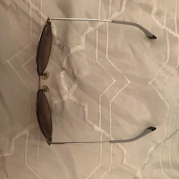 Fendi sunglasses main image 4
